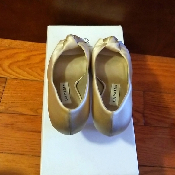 Caparros Heels Size 5 - Picture 4 of 4